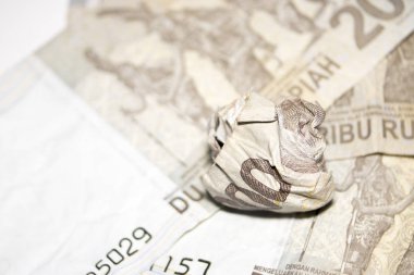 makroyu kapatın kadar rupiah Endonezya para detay