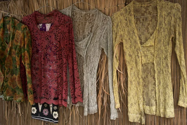 クバヤ文化ジャワ インドネシアのファッション衣類伝統的です — ストック写真
