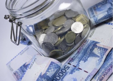 para cam kavanoz world tatil para birimi fotoğraf planlama seyahat