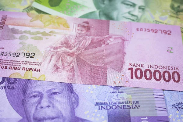 Betaling Kontanter Fra Rupiah Penger Indonesia – stockfoto