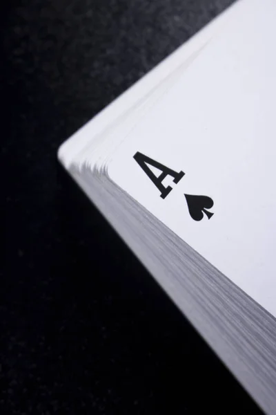 Туз Покер Стек Колода Темном Черном Фоне — стоковое фото