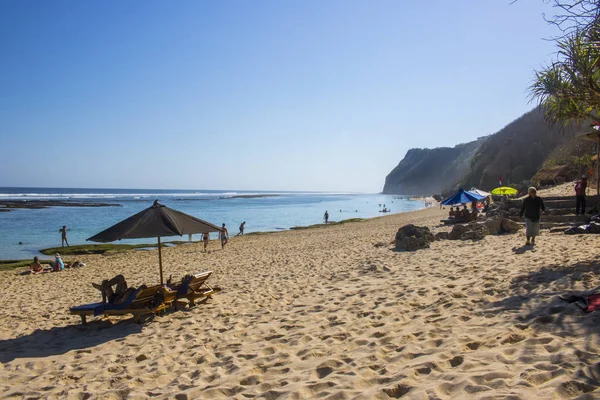 Vista Panorámica Playa Verano Con Turistas Bali — Foto de Stock