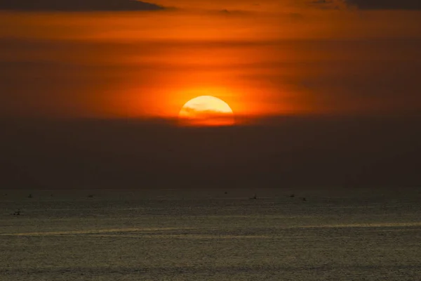 Günbatımı Güzel Doğal Görünümünü Beach — Stok fotoğraf