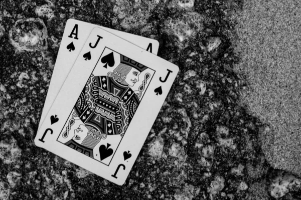 Χαρτιά Του Πόκερ Μπλακ Τζακ Τυχερό Παιχνίδι Παραλία Θέμα — Φωτογραφία Αρχείου
