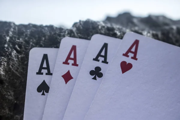 親切なエース ポーカー カード ギャンブル浜の主題の — ストック写真