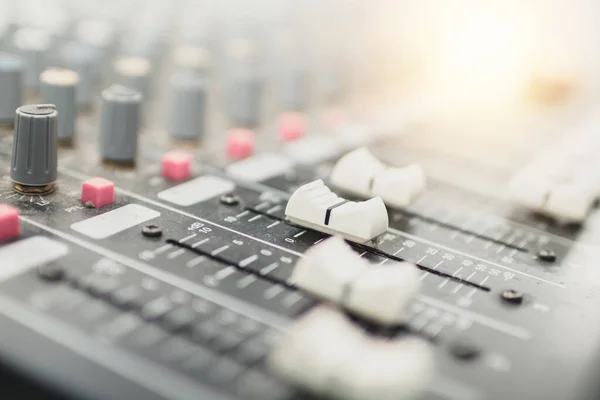 Audio Anpassungstasten Zum Aufnahmestudio — Stockfoto