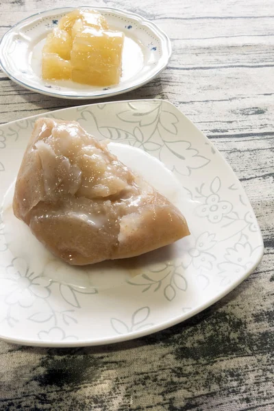 Hindistan cevizi sütü Tay tatlı Taro ve tatlı patates.