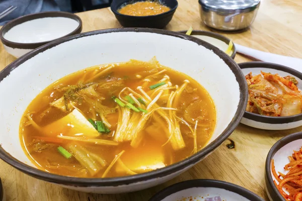Sopa Coreana Com Prato Lateral — Fotografia de Stock