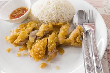 Çıtır kızarmış tavuk pilav