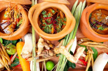 Tom Yum Goong Tayland baharatlar ile