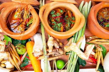 Tom Yum Goong Tayland baharatlar ile