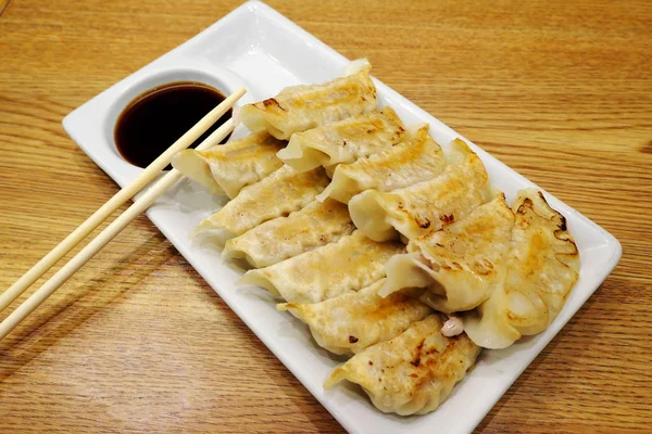 Gyoza Блюдо Дерев Яний Стіл — стокове фото