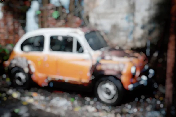 Αφηρημένο Θαμπάδα Παλιό Σκουριασμένο Αυτοκίνητο Παλιό Τοίχο Από Τούβλα — Φωτογραφία Αρχείου