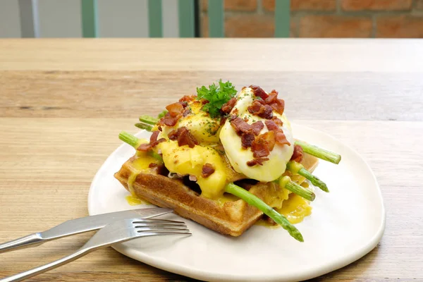 Waffles Ham Keju Dan Telur — Stok Foto