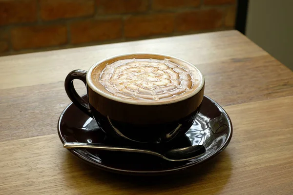 Tasse Kaffee Auf Holzgrund — Stockfoto