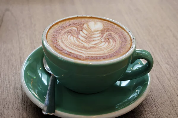 Latte Kahve sanat ahşap masa