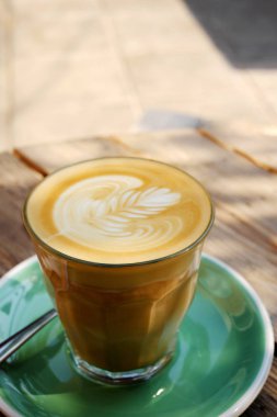 Aromatik latte kahve