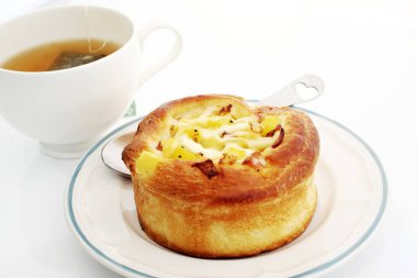 Ekmek ve peynir, tatlı patates