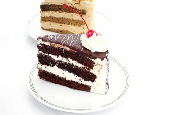 美味的甜蜜黑森林蛋糕 — 图库照片