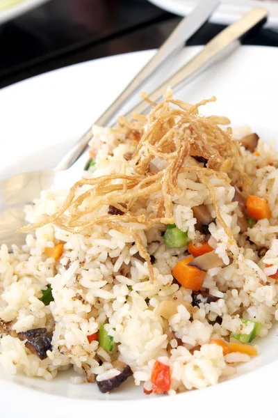 Lezzetli vejetaryen Fried Rice, yakın çekim