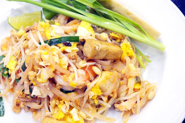 Vista Cercana Deliciosa Pad Thai — Foto de Stock