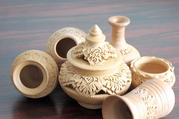 Zbliżenie Tajski Ceramika Stole — Zdjęcie stockowe
