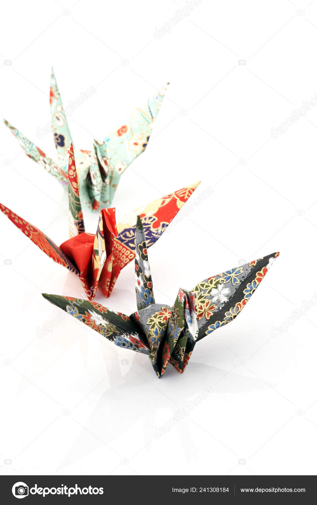 Colorful Origami Oiseaux Papier Blanc Gros Plan