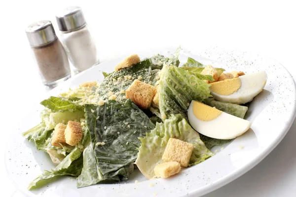 Deliciosa Salada Caesar Prato — Fotografia de Stock