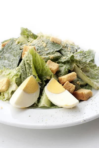 Delicious Caesar Salad Plate — Stock Photo, Image