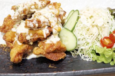 lezzetli tavuk salatası, yakın