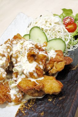 lezzetli tavuk salatası, yakın