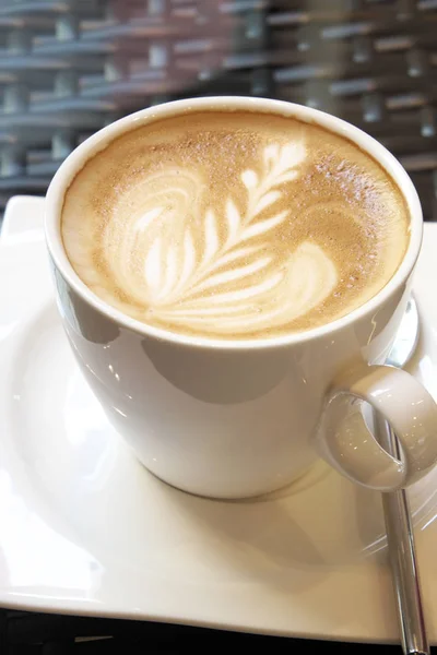 Saboroso Quente Latte Mesa — Fotografia de Stock