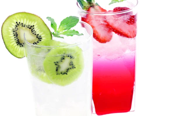 Kiwi Strawberry Soda Close — Stock Photo, Image