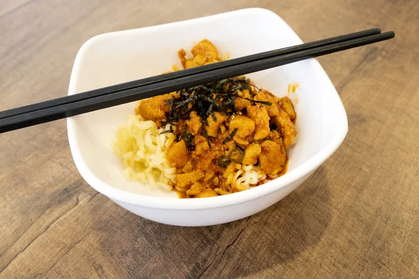 Korean Chicken Noodles Wooden Table — Stock Photo, Image