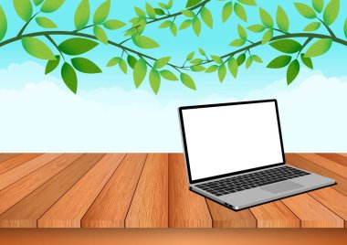 Bilgisayar dizüstü doğal ahşap bir zemin üzerine yerleştirilir 