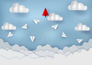 Kağıt uçaklar gökyüzüne kadar hedeflere yarışıyor