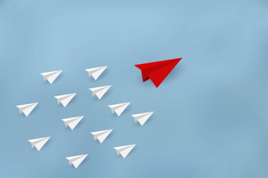 Kağıt uçaklar hedeflere yarışıyor. Business Financial kavramları başarı ve kurumsal hedefler için yarışıyor. Yüksek bir rekabet var. başlatma