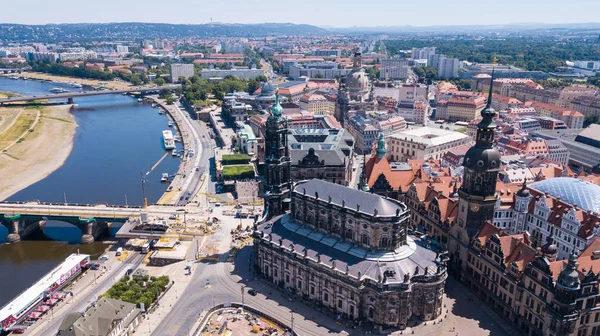 Hausmannsturm Dresden Elbe köprüleri drone'dan