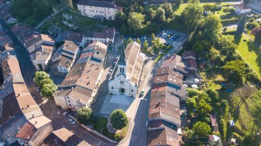 drone gelen eglise de l'Assomption Pont-d'Ain köyü