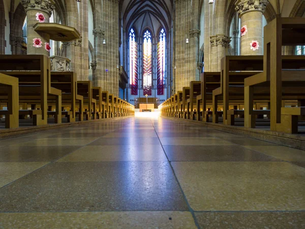 Kirche St Paul Münih Almanya içinde ön görünüm