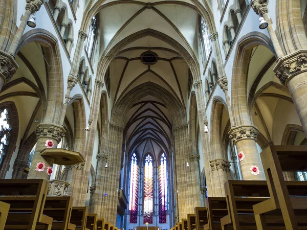 Kirche St. Paul Münih Almanya içinde ön görünümü