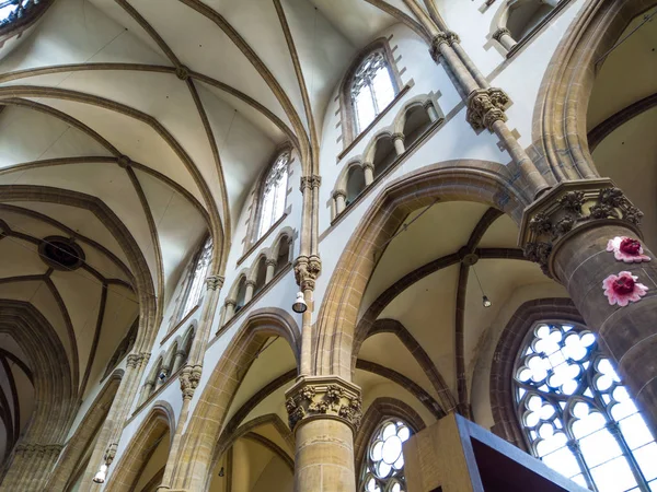 Kirche St. Paul münih almanya içinde ön yukarı sağ görüş — Stok fotoğraf