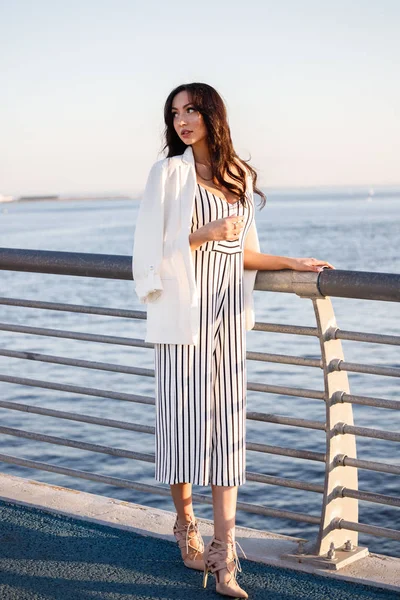 Outdoor Shot Beautiful Young Brunette Woman Striped Black White Dress — Stock Photo, Image