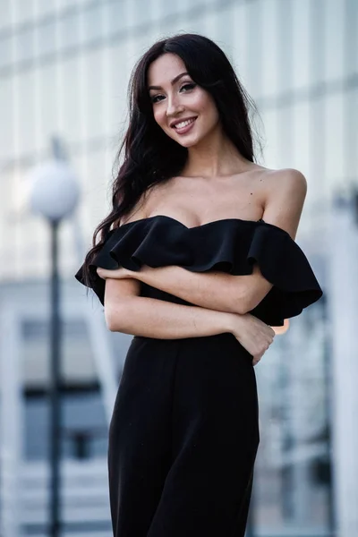 Portrait Beautiful Young Brunette Woman Black Dress Stylish Makeup Standing — Stock Photo, Image