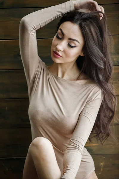 Studio Portrait Beautiful Brunette Woman Wearing Beige Clothes Charming Beauty — Stock Photo, Image