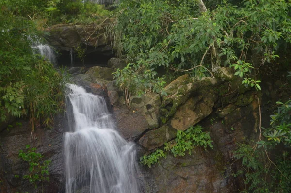 Wasserfälle Sri Lanka — Stockfoto
