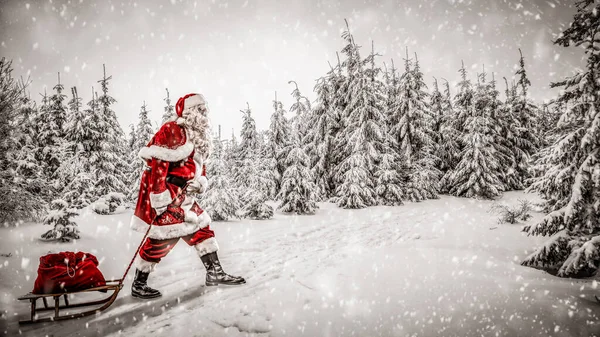 Santa Claus Con Fondo Invierno Nevado Regala Transporte Pesado Día — Foto de Stock
