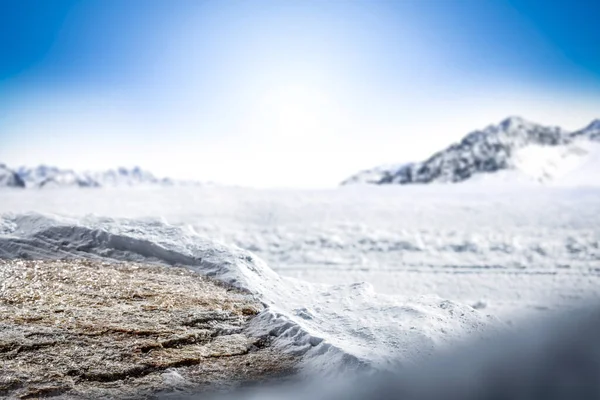 Paesaggio Invernale Scintillante Splendente Innevato Con Fiocchi Neve Cadenti Superficie — Foto Stock