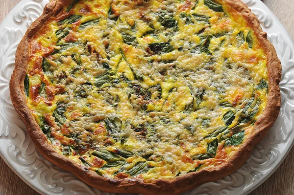 Open Pie Quiche Spinach Spring Onions White Plate View — Stock Photo, Image