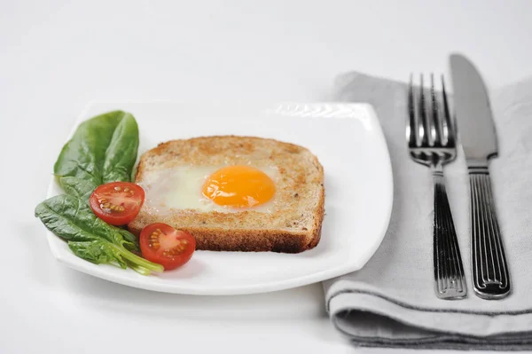 Toast Fried Egg White Plate Plate Spinach Leaves Cherry Tomatoes — Stock Photo, Image